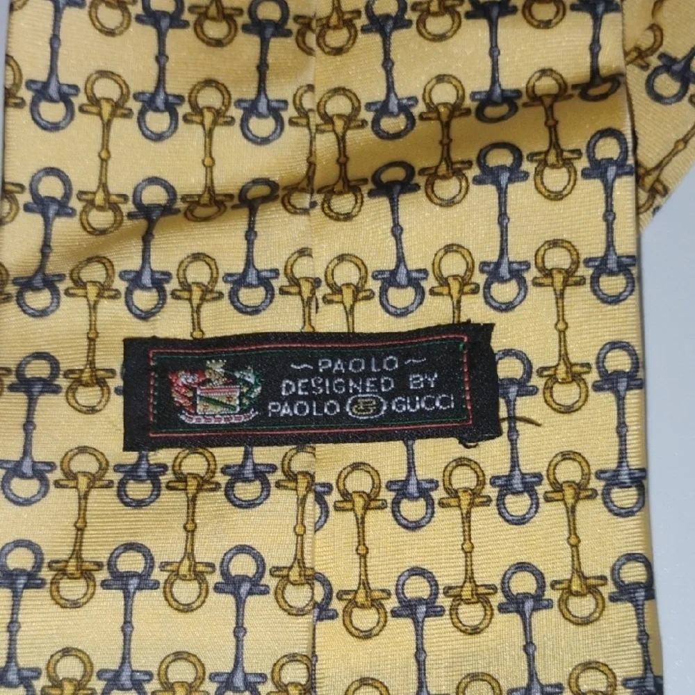 Vintage Paolo GUCCI Yellow Blue 100% Silk Tie Bag Lock Buckle Print